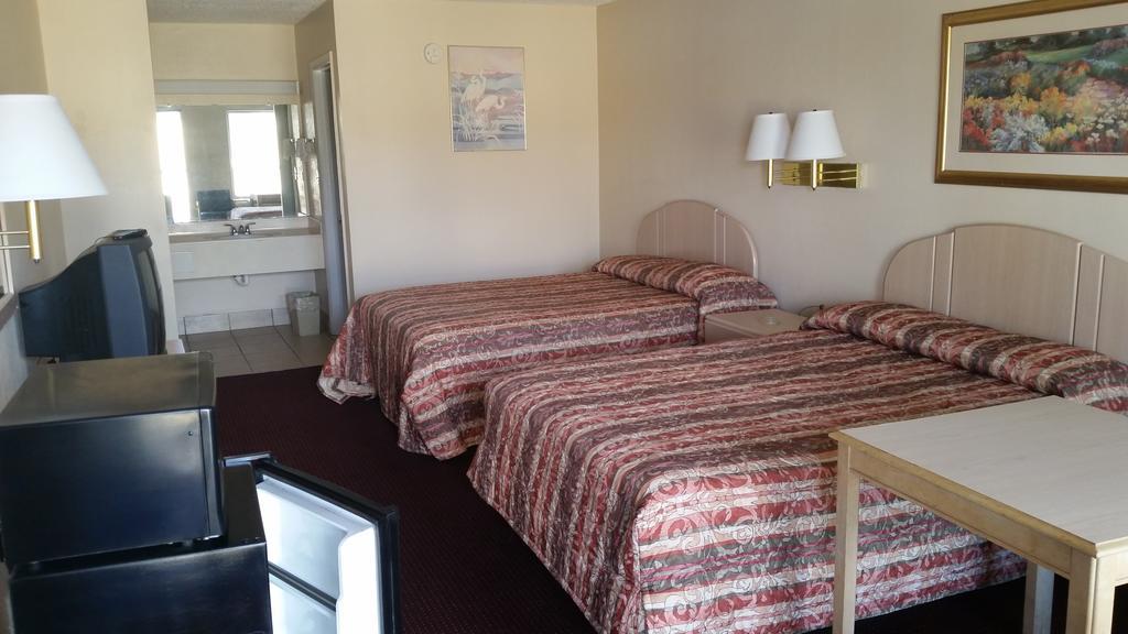 Royal Inn Alachua Δωμάτιο φωτογραφία