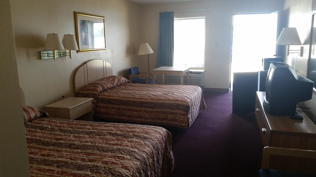 Royal Inn Alachua Δωμάτιο φωτογραφία